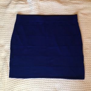 Short, stretchy pencil skirt
